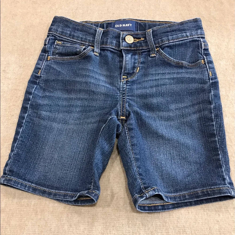 Girls Old Navy Denim Blue Jean Shorts  Small 6 / 7 Regular  78% Cotton 20% Pol…